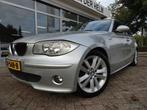 BMW 1-serie 120i High Executive, Zwart, 4 cilinders, 665 kg, Handgeschakeld