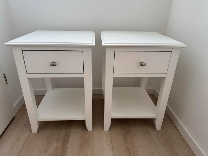 2x Beter Bed Fontana Nachtkastjes, Huis en Inrichting, Slaapkamer | Nachtkastjes, Zo goed als nieuw, 55 tot 70 cm, Minder dan 45 cm