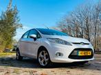 Ford Fiësta 1.25 44KW 5DR 2011 Wit, Auto's, Ford, Voorwielaandrijving, 1242 cc, 4 cilinders, Wit