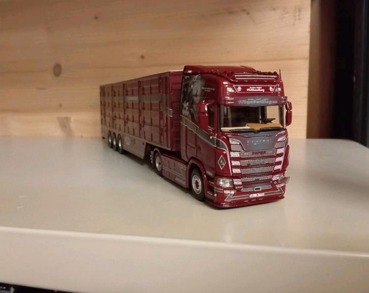 Scania S Joachim Nisch vee oplegger IMC, Hobby en Vrije tijd, Modelauto's | 1:50, Nieuw, Bus of Vrachtwagen, Overige merken, Ophalen of Verzenden