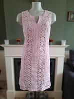 Caroline Biss roze gevoerde kanten jurk 38 M, Kleding | Dames, Jurken, Verzenden, Maat 42/44 (L), Zo goed als nieuw, Knielengte