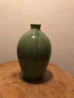 Groen vaasje, Huis en Inrichting, Woonaccessoires | Vazen, Ophalen, Steen, Zo goed als nieuw, Minder dan 50 cm