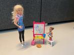 Barbie kunstlerares en speelset - blond met Accessoires, Ophalen of Verzenden, Zo goed als nieuw, Barbie