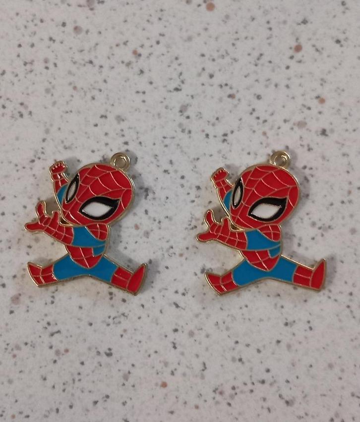 Spiderman bedel "nieuw", Hobby en Vrije tijd, Kralen en Sieraden maken, Nieuw, Bedel, Ophalen of Verzenden