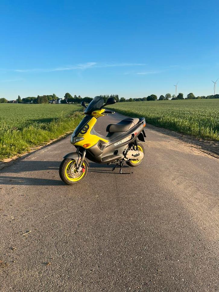 Gilera runner 172 A1 stage 2, Fietsen en Brommers, Scooters | Piaggio, Zo goed als nieuw, Overige modellen, Tweetakt, Ophalen