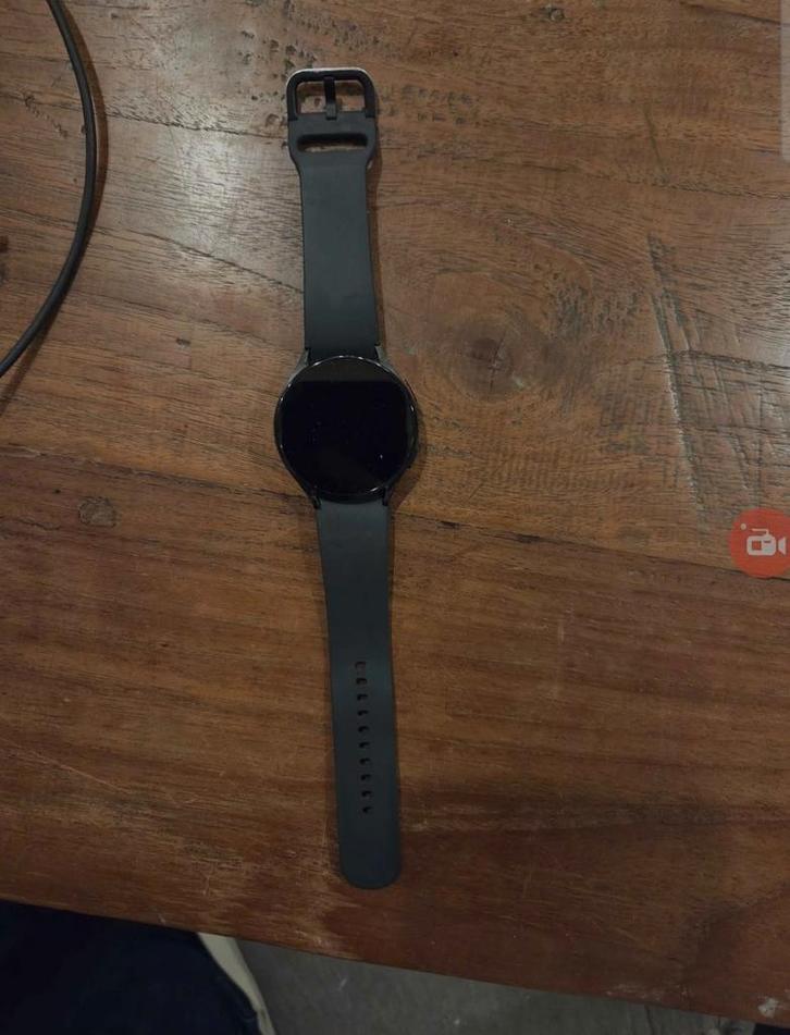 Samsung Galaxy Watch 5 44mm, Sieraden, Tassen en Uiterlijk, Smartwatches, Gebruikt, Android, Zwart, Afstand, Calorieverbanding