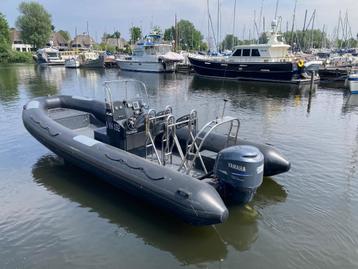 Capelli Tempest 750 Work RIB boot | 250 pk Yamaha V6  beschikbaar voor biedingen