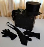 1900 orde kousenband hoge hoed set handschoenen stropdas, Verzenden, Dames