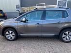 Peugeot 2008 1.2 PURETECH ALLURE .   LET OP  OLIE VERBRUIK !, Gebruikt, Euro 6, 1270 kg, Bedrijf