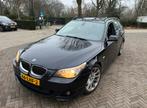 BMW 5-Serie 520i Touring 2010 M Pakket Automaat Facelift, Automaat, Achterwielaandrijving, Zwart, 4 cilinders