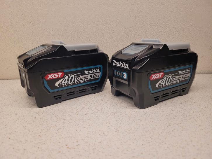 2X Makita BL4050F 5.0AH Accu's samen voor 250 euro., Doe-het-zelf en Verbouw, Gereedschap | Handgereedschap, Zo goed als nieuw