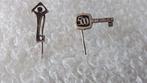 2 verschillende speldjes sleutels, Ophalen of Verzenden, Zo goed als nieuw, Merk