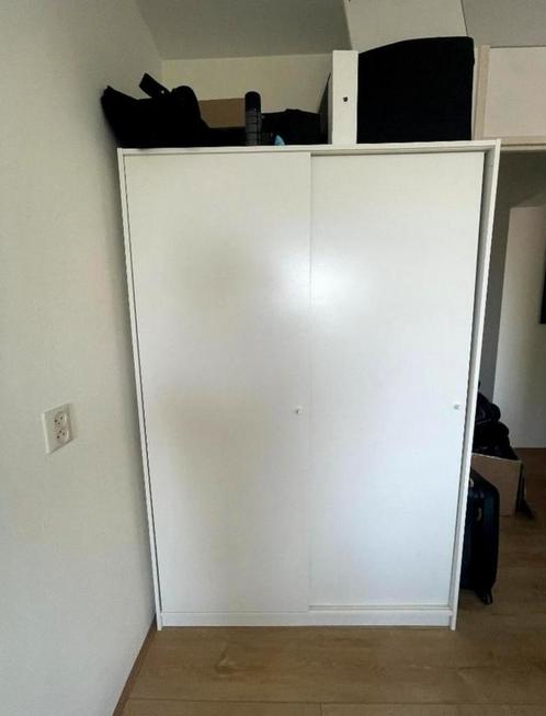 Kledingkast met schuifdeuren, Huis en Inrichting, Kasten | Kledingkasten, Gebruikt, 100 tot 150 cm, 50 tot 75 cm, Ophalen of Verzenden