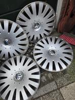 te koop een mooie wieldoppen 15inch voor golf, Auto diversen, Wieldoppen, Ophalen of Verzenden, Zo goed als nieuw