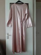 Mooie licht roze Jurk maat 40/42 okselbreedte 56 cm, Maat 38/40 (M), Ophalen of Verzenden, Zo goed als nieuw, Roze