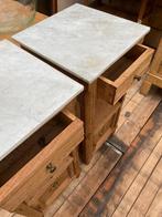 Twee Frans eiken landelijke kastjes nachtkastjes, Ophalen, Gebruikt, Minder dan 45 cm, 70 cm of meer