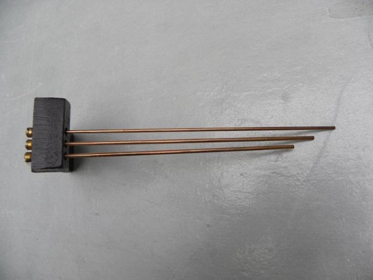 Gongblok 16 nieuw, nummer 2, Antiek en Kunst, Antiek | Klokken, Ophalen of Verzenden