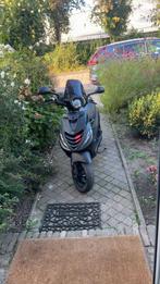 piaggo zip, Fietsen en Brommers, Scooters | Piaggio, Maximaal 45 km/u, Zip, Ophalen of Verzenden, Zo goed als nieuw