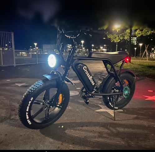 Ouxi v8 1.0 Crossboss black, Fietsen en Brommers, Brommers | Puch, Zo goed als nieuw, Overige modellen, Ophalen of Verzenden