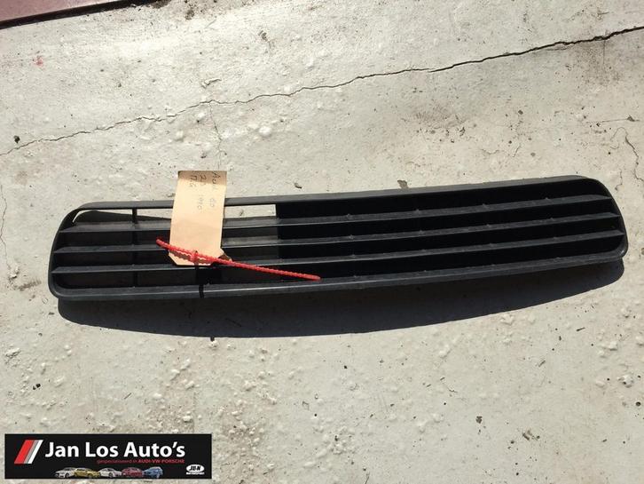 Bumperrooster Audi 80 B4 8A0 807 683 B, Auto-onderdelen, Overige Auto-onderdelen, Audi, Gebruikt, Ophalen of Verzenden