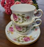 Set van 2 Engelse kopjes met schotel, roze roos, Queen Anne, Ophalen of Verzenden