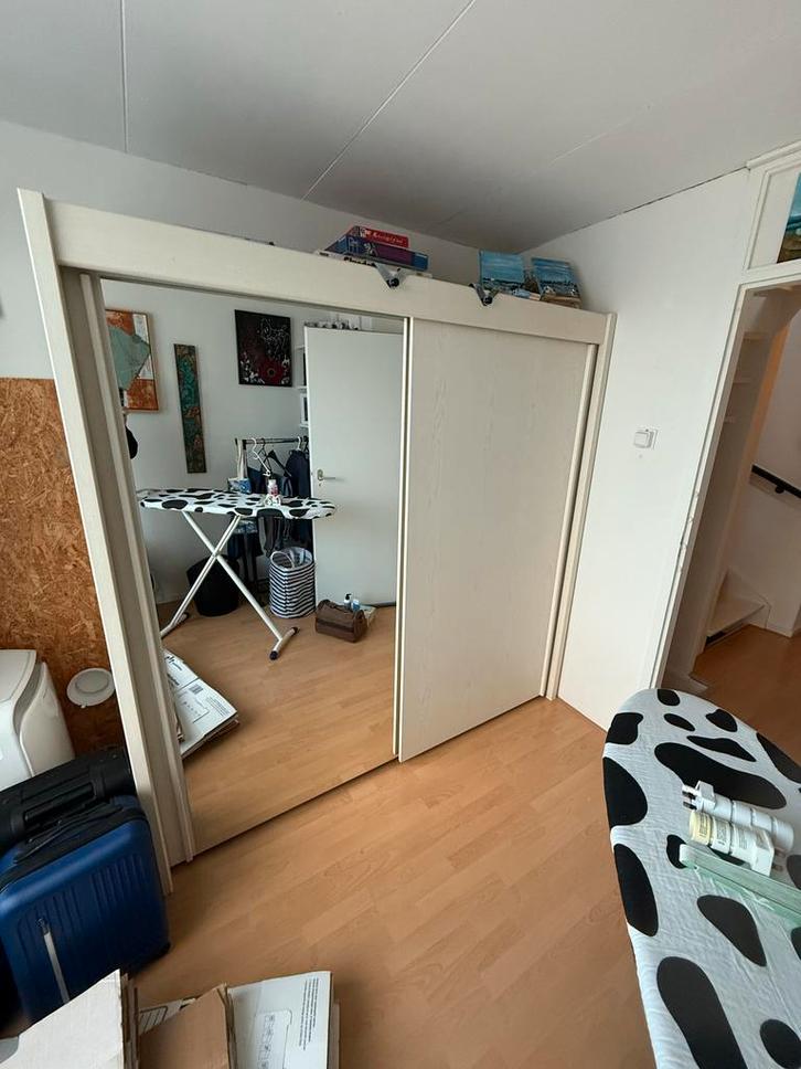 Kledingkast met schuifdeuren, Huis en Inrichting, Kasten | Kledingkasten, Gebruikt, 200 cm of meer, 150 tot 200 cm, 50 tot 75 cm