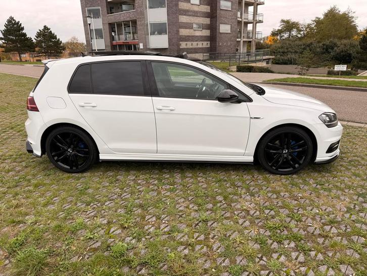 Volkswagen Golf 1.4 R-line 13.xxx kilometer, Auto's, Volkswagen, Particulier, Golf, ABS, Airbags, Airconditioning, Alarm, Android Auto
