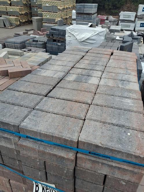Restpartij betonklinkers 6cm - Oud Emmen - 34m², Tuin en Terras, Tegels en Klinkers, Zo goed als nieuw, Klinkers, Beton, 10 m² of meer