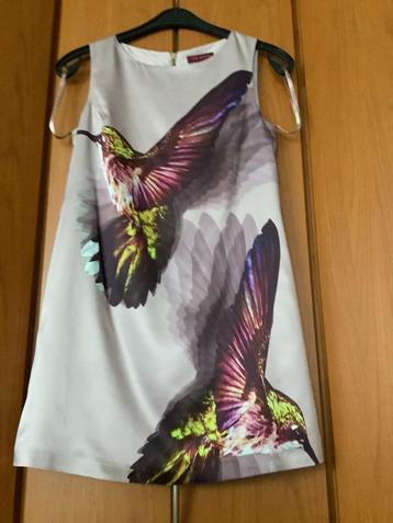 Super mooie jurk van het merk Ted Baker, maat 1. Jurken beschikbaar voor biedingen