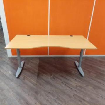 Kinnarps  bureau met slinger en kabelgoot 180x90xH62-82,24st - afbeelding 4