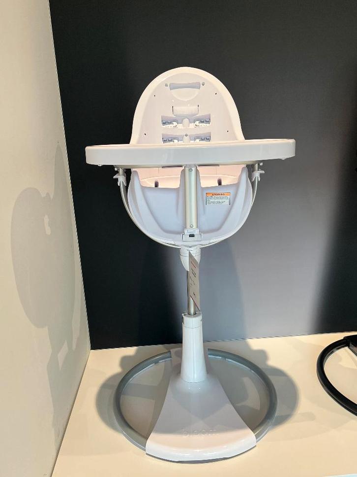 Bloom meegroeistoel, Kinderen en Baby's, Kinderstoelen, Zo goed als nieuw, Meegroeistoel, Aanschuifbaar, Afneembaar eetblad, Stoelverkleiner