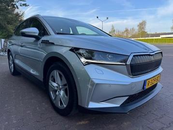 Skoda Enyaq iV 80 BEV 204PK 77KWH ACRUISE/HLEER/LED/NAV/CAME beschikbaar voor biedingen