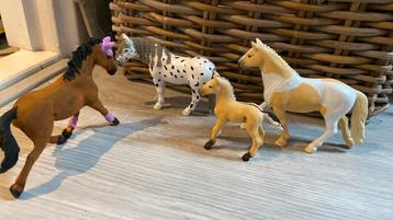 4 Schleich repaints beschikbaar voor biedingen