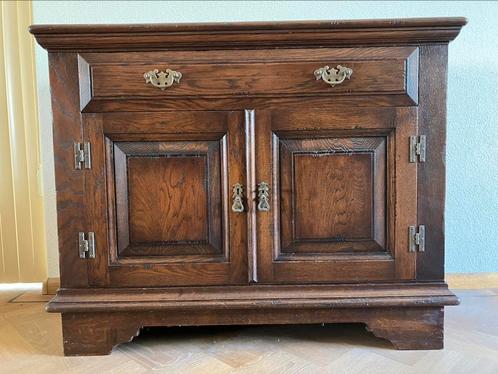Massief Engels eiken kast/dressoir -klassiek en tijdloos, Antiek en Kunst, Antiek | Meubels | Kasten, Ophalen
