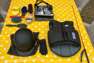 Paardrijden kind, set voor ponykamp, bodyprotector, cap etc beschikbaar voor biedingen