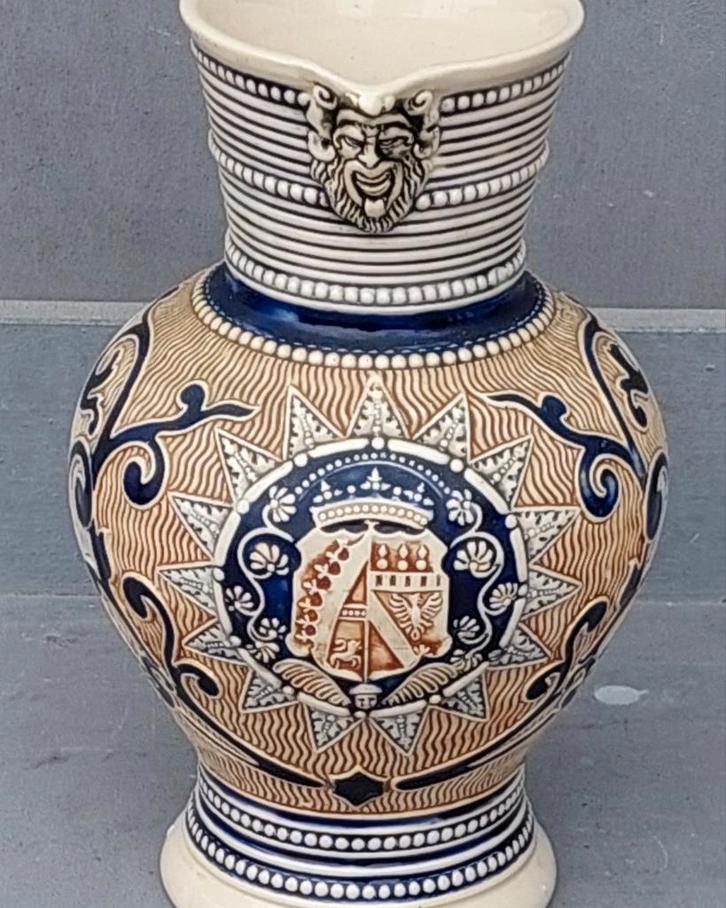 Antieke aardewerk duitse steengoed kruik met wapen, Antiek en Kunst, Antiek | Keramiek en Aardewerk, Ophalen of Verzenden