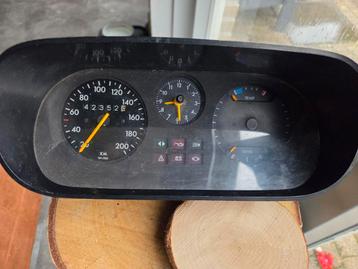 Opel Kadett  Snelheidsmeter 1978 beschikbaar voor biedingen