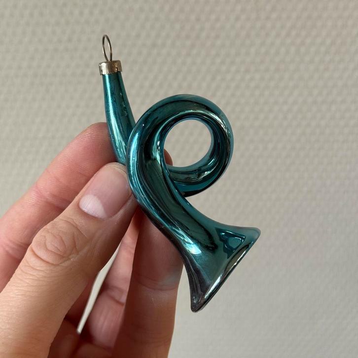 Vintage Glazen Kerstbal Trompet, Instrument, Antieke Kerst, Diversen, Kerst, Gebruikt, Ophalen of Verzenden