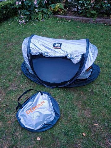 Deryan Travel Cot / Tent beschikbaar voor biedingen