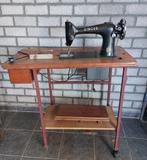 Singer electrische naaimachine antiek, Antiek en Kunst, Antiek | Naaimachines, Ophalen