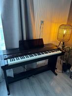 Mooie Roland HP-2000 Digitale Piano (76 toetsen) met pedalen, Muziek en Instrumenten, Piano's, Ophalen, Gebruikt, Bruin, Digitaal