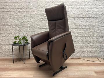 Prominent Vancouver sta op stoel relax fauteuil staopstoel beschikbaar voor biedingen