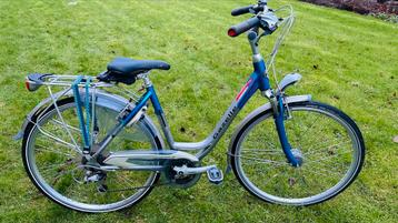 Mooie goede nette damesfiets Gazelle Medeo 49cm 24 speed beschikbaar voor biedingen
