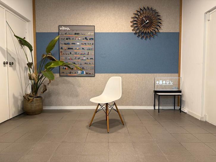 Vitra | Eames | DSW | Wit - nieuwe zithoogte | 1x, Huis en Inrichting, Stoelen, Gebruikt, Twee, Hout, Kunststof, Wit, Ophalen of Verzenden