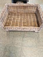 Nette rotan hondenmand 70x50, Dieren en Toebehoren, Hondenmanden, Ophalen, Zo goed als nieuw, Riet
