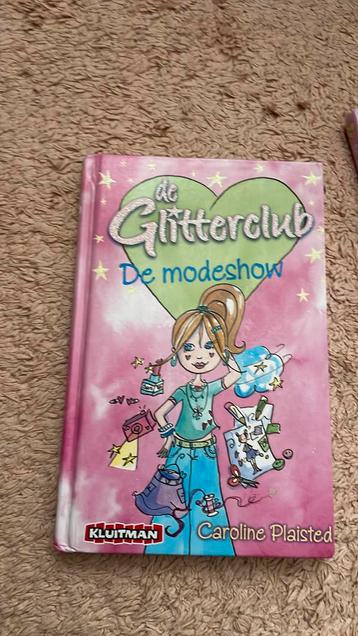 C. Plaisted - De modeshow beschikbaar voor biedingen