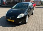 Fiat Punto met Nieuwe Apk en Koude Airco!, Voorwielaandrijving, 4 cilinders, 400 kg, Zwart