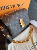 Louis vuitton pochette metis east west, Ophalen of Verzenden, Zo goed als nieuw, Bruin, Schoudertasje