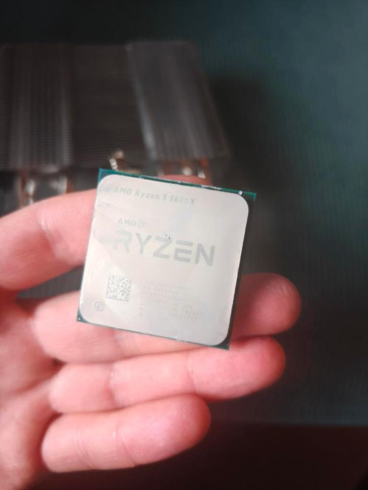 Ryzen 5 5600X CPU + Koeler - Topstaat!, Computers en Software, Processors, 3 tot 4 Ghz, Ophalen of Verzenden