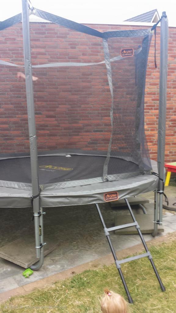 Avyna Pro-line trampoline 305cm met trapje, Kinderen en Baby's, Speelgoed | Buiten | Trampolines, Gebruikt, Ophalen